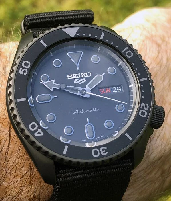 Наручные часы  Seiko  Seiko 5 Sports Seiko SRPD79K1 (фото 8)