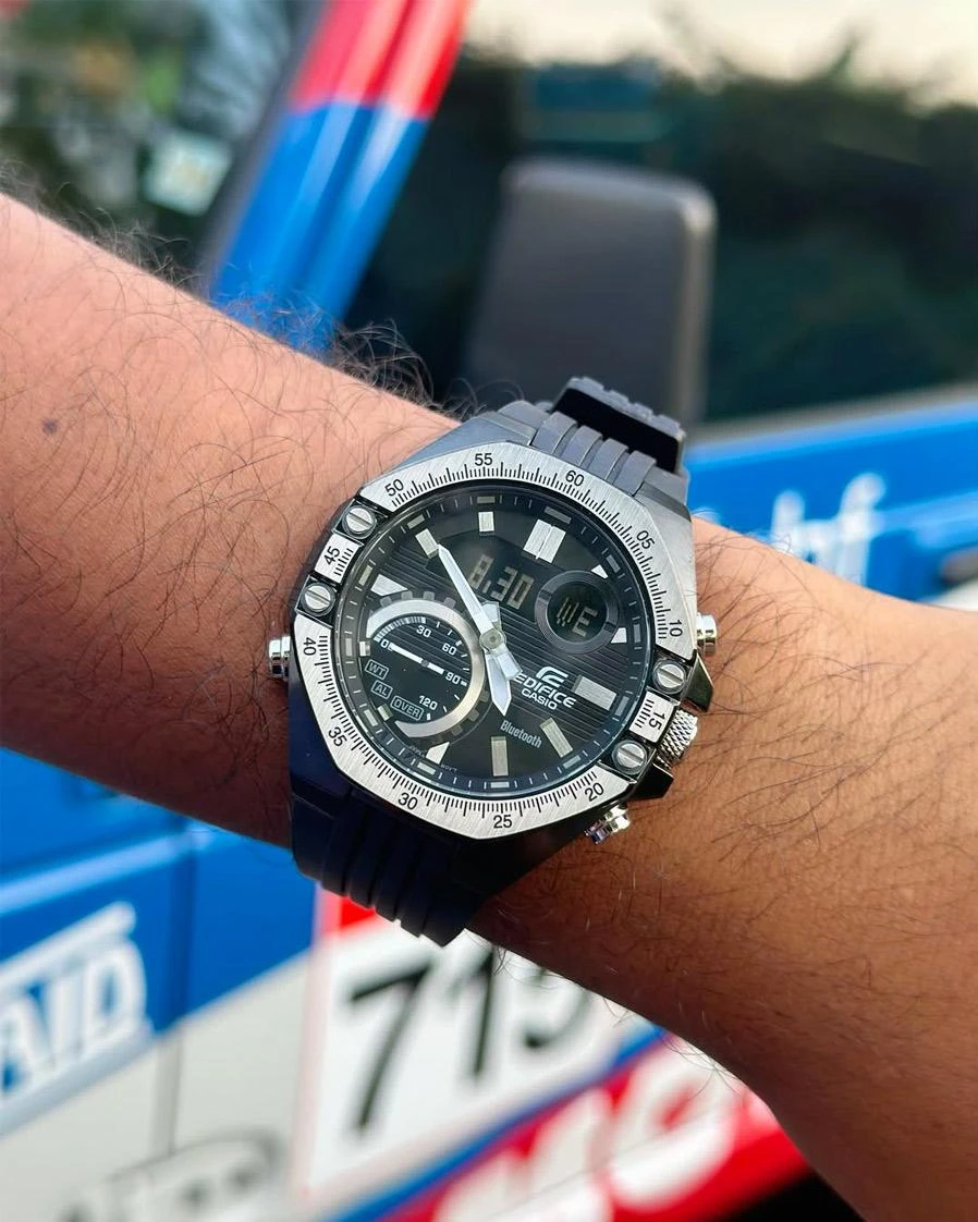 Наручные часы  Casio  Edifice Casio ECB-10TP-1A (фото 3)