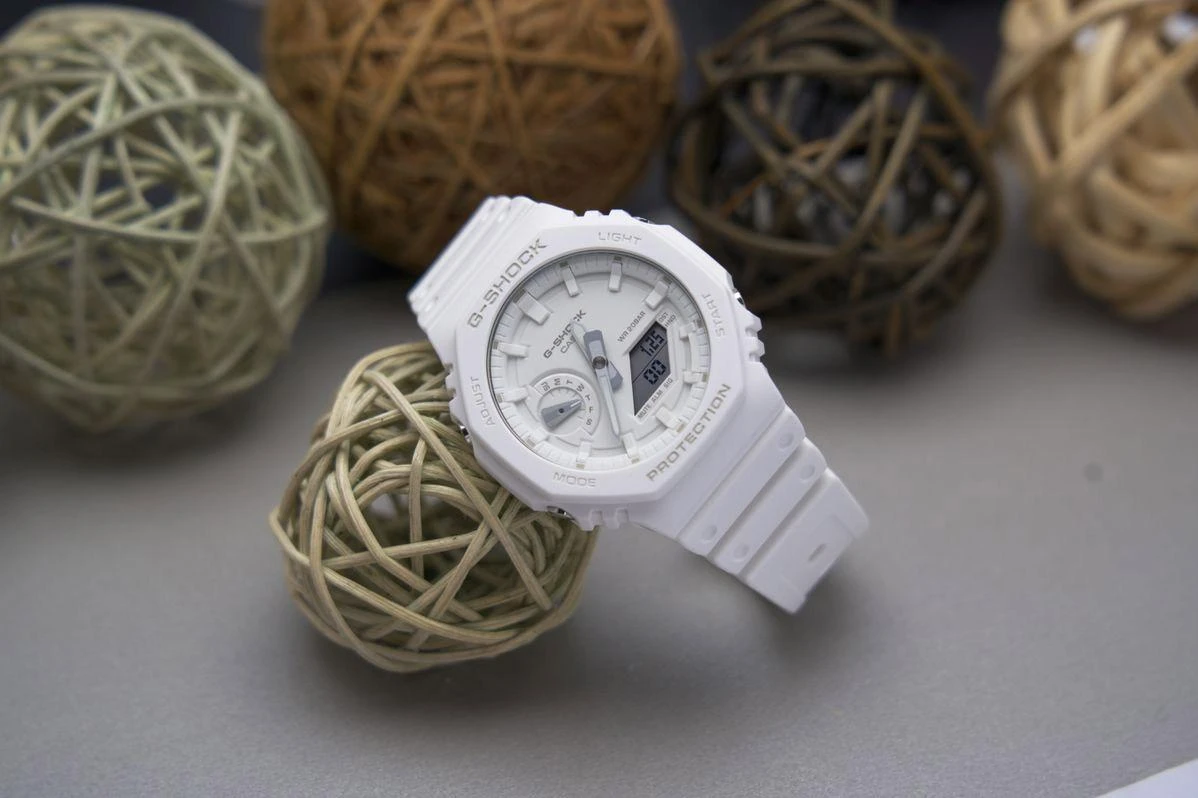 Наручные часы  Casio  G-Shock Casio GA-2100-7A7 (фото 3)