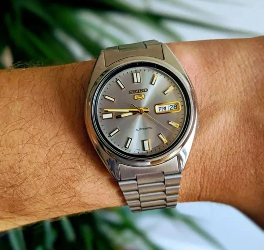 Наручные часы  Seiko  Seiko 5 Seiko SNXS75K1 (фото 3)