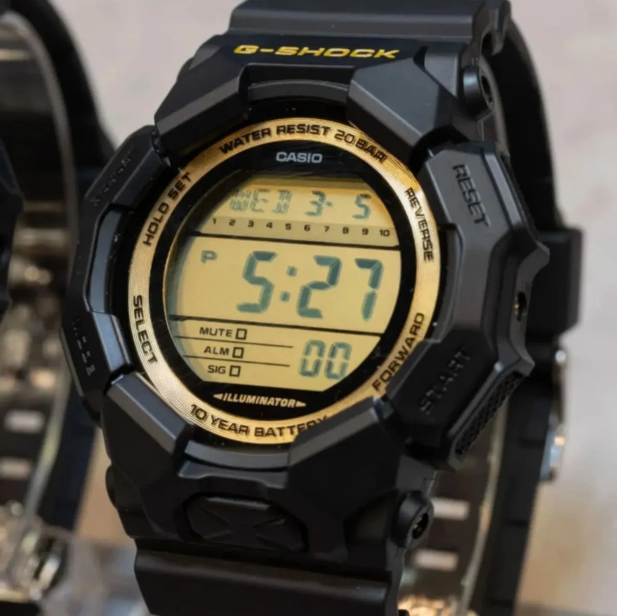 Наручные часы  Casio  G-Shock Casio GD-010GB-1A9 (фото 2)