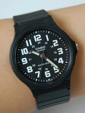 Наручные часы  Casio  Collection Casio MQ-71-1B (фото 3)