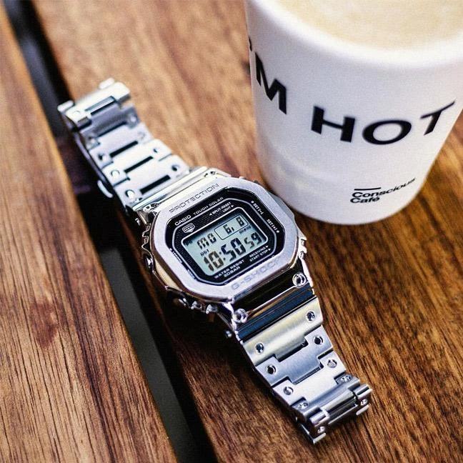 Наручные часы  Casio  G-Shock Casio GMW-B5000D-1E (фото 3)