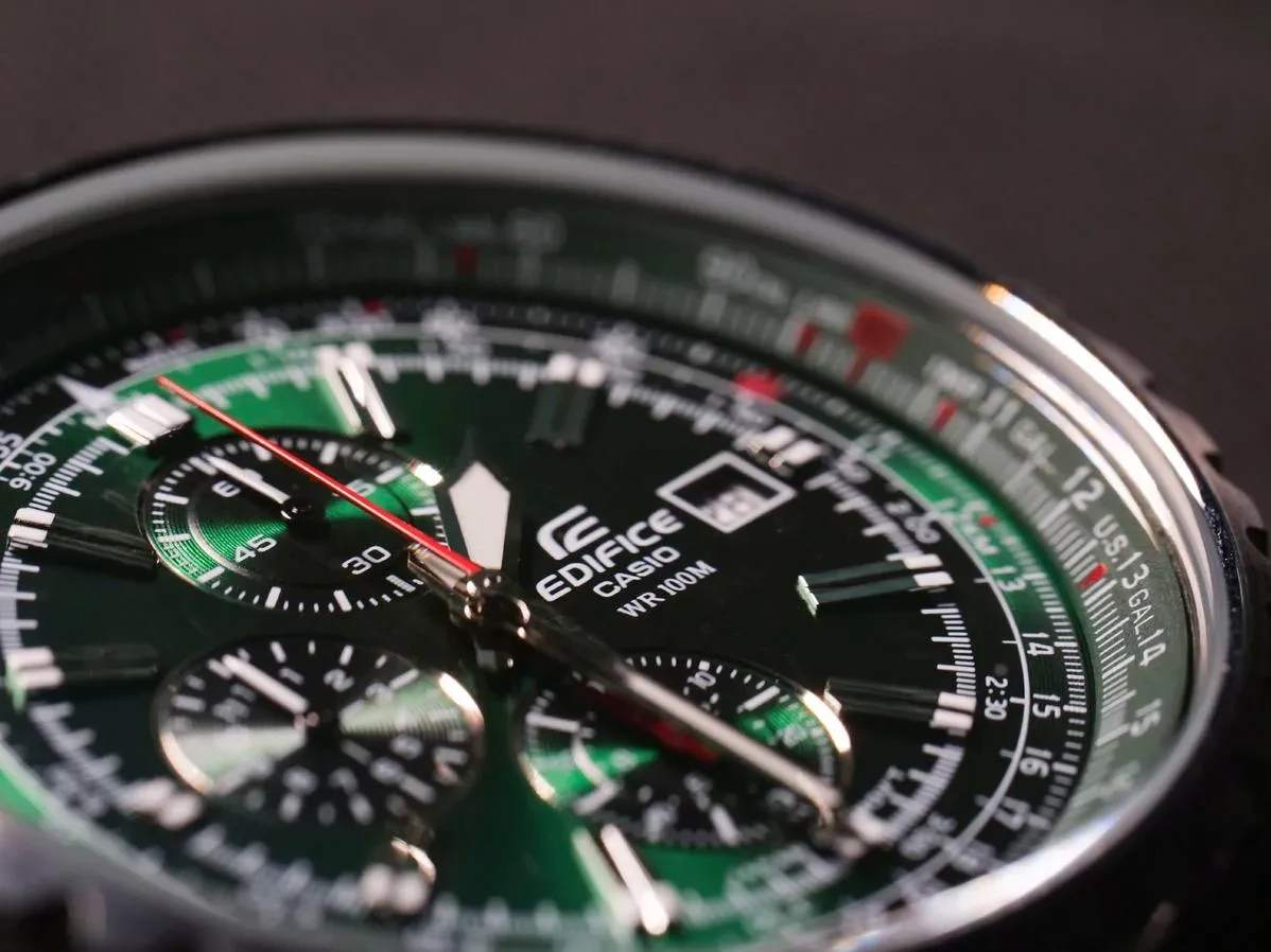 Часы  Casio  Edifice Casio EF-527D-3A (фото 7)