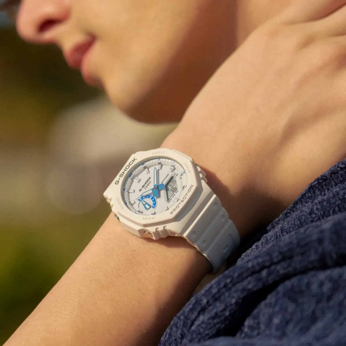 Часы  Casio  G-Shock Casio GA-2100HDS-7A (фото 2)