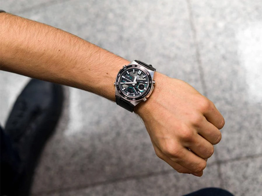 Наручные часы  Casio  Edifice Casio EFV-C110L-1A (фото 5)