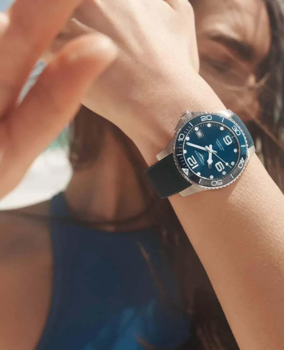 Наручные часы  Longines  HydroConquest Longines L3.780.4.96.9 (фото 5)