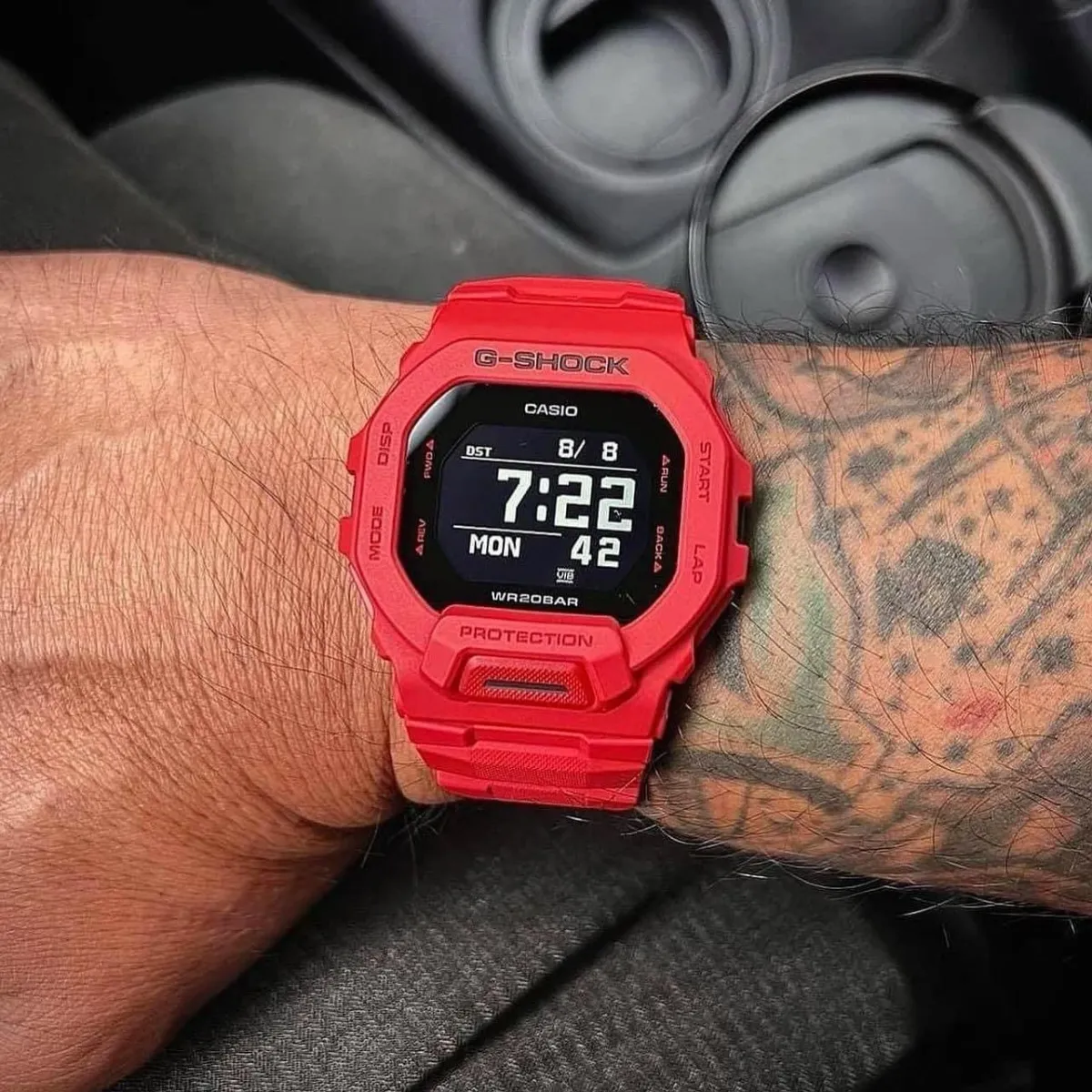 Наручные часы  Casio  G-Shock Casio GBD-200RD-4E (фото 3)
