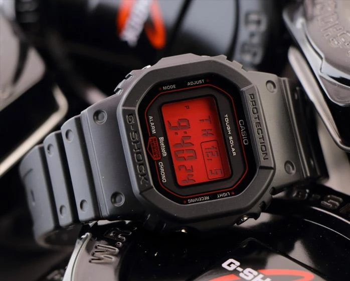 Наручные часы  Casio  G-Shock Casio GW-B5600AR-1E (фото 7)