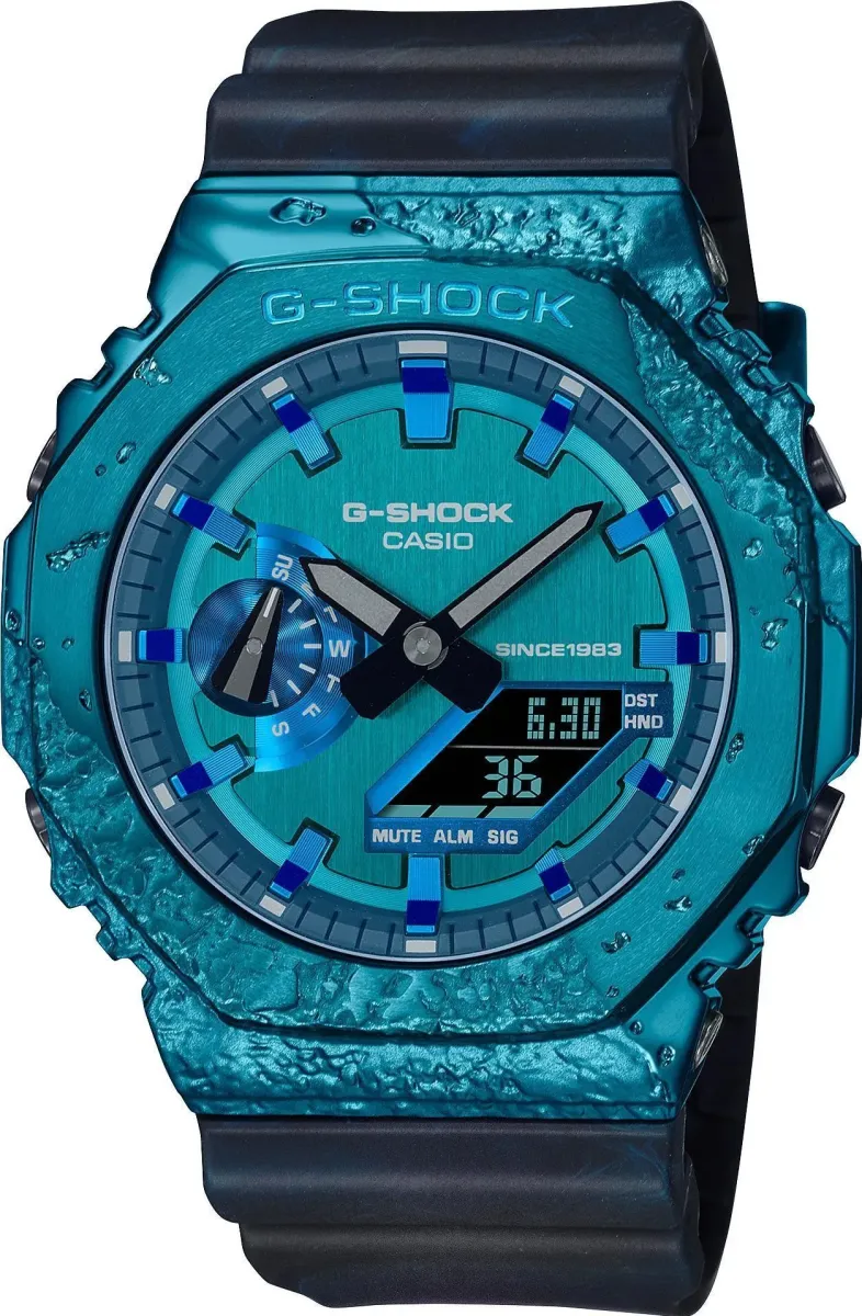 Наручные часы  Casio  G-Shock Casio GM-2140GEM-2A (фото 1)