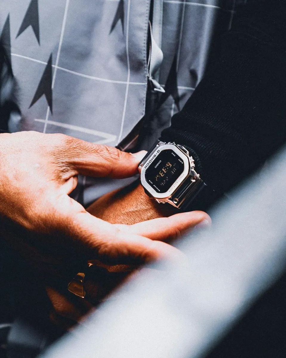 Наручные часы  Casio  G-Shock Casio GM-5600-1E (фото 6)