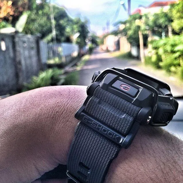 Наручные часы  Casio  G-Shock Casio GD-400-1E (фото 4)