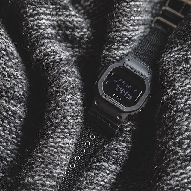 Наручные часы  Casio  G-Shock Casio DW-5600BBN-1E (фото 12)