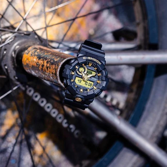 Наручные часы  Casio  G-Shock Casio GA-710B-1A9 (фото 6)
