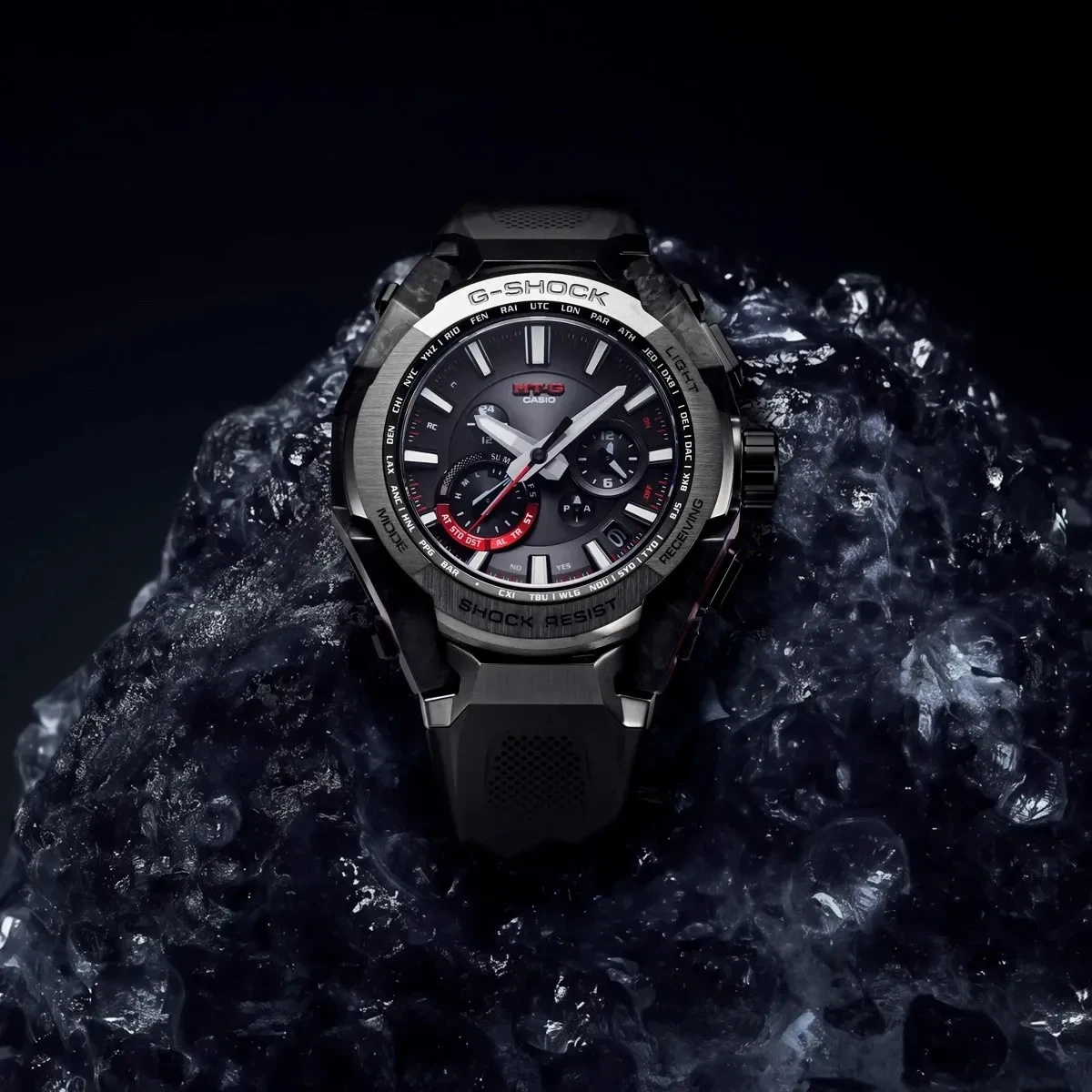 Наручные часы  Casio  G-Shock Casio MTG-B4000B-1A (фото 3)