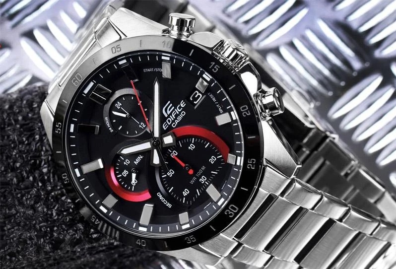 Наручные часы  Casio  Edifice Casio EFR-571DB-1A1 (фото 5)