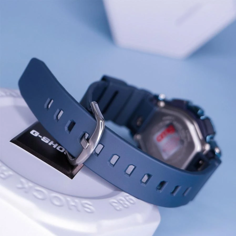 Часы  Casio  G-Shock Casio GM-S110LB-2A (фото 6)