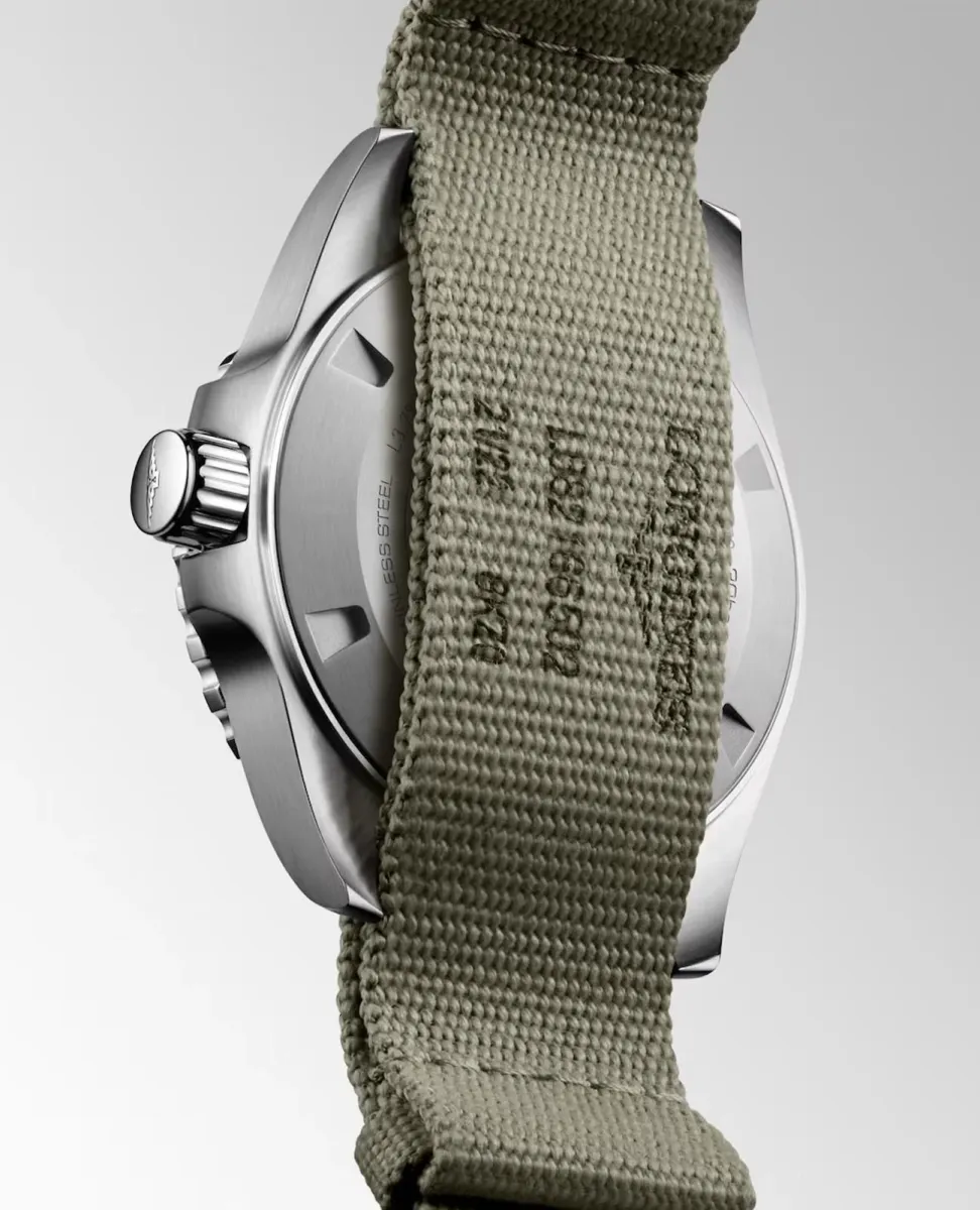 Наручные часы  Longines  HydroConquest GMT Longines L3.790.4.06.2 (фото 3)