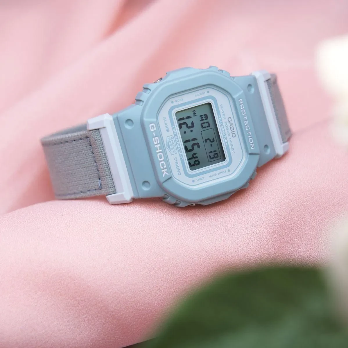 Часы  Casio  G-Shock Casio GMD-S5600CT-3E (фото 4)