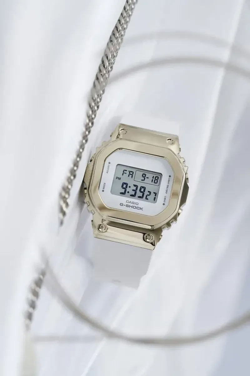 Часы  Casio  G-Shock Casio GM-S5600G-7E (фото 6)