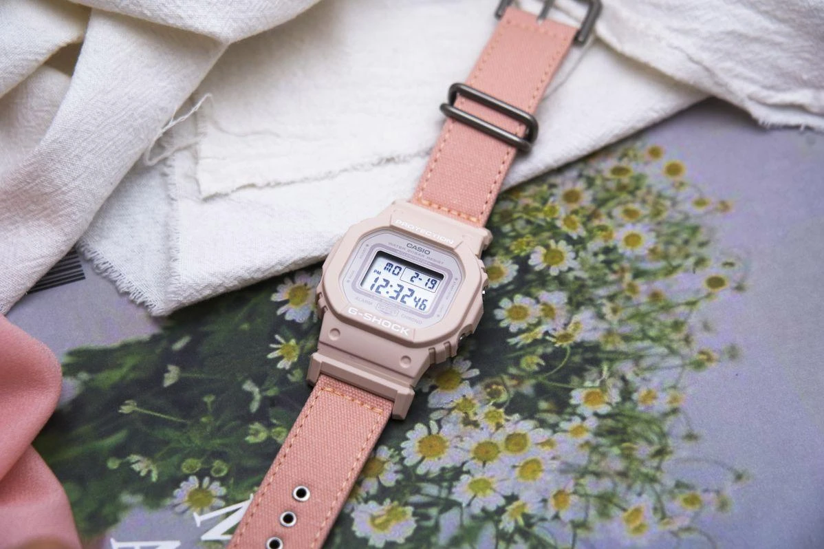 Часы  Casio  G-Shock Casio GMD-S5600CT-4E (фото 6)