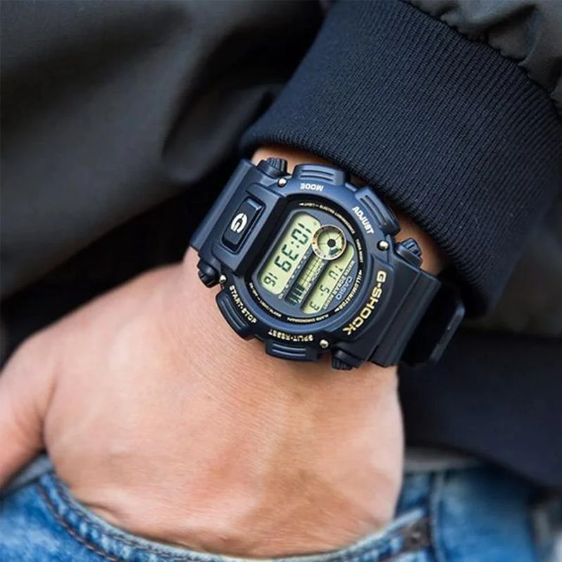 Наручные часы  Casio  G-Shock Casio DW-9052GBX-1A9 (фото 5)