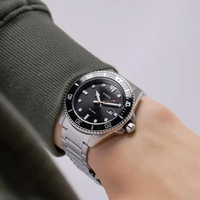 Наручные часы  Casio  Collection Casio MDV-107D-1A1 (фото 3)