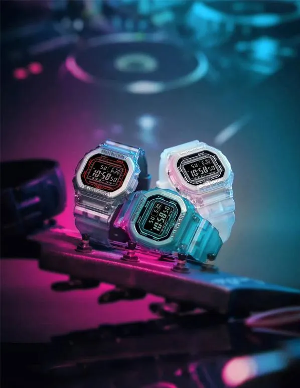 Наручные часы  Casio  G-Shock Casio DW-B5600G-2E (фото 7)