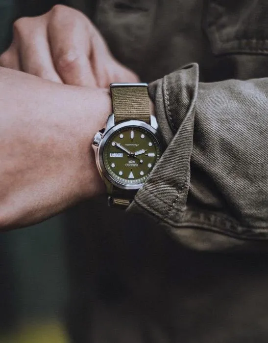 Наручные часы  Seiko  Seiko 5 Sports Seiko SRPE65K1 (фото 3)