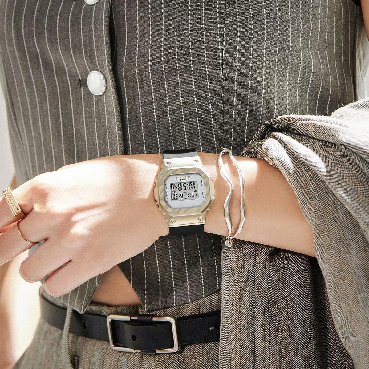 Наручные часы  Casio  G-Shock Casio GM-S5600BC-1E (фото 3)