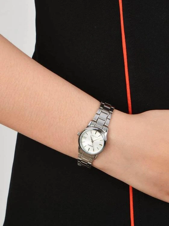 Наручные часы  Casio  Collection Casio LTP-V002D-7A (фото 3)