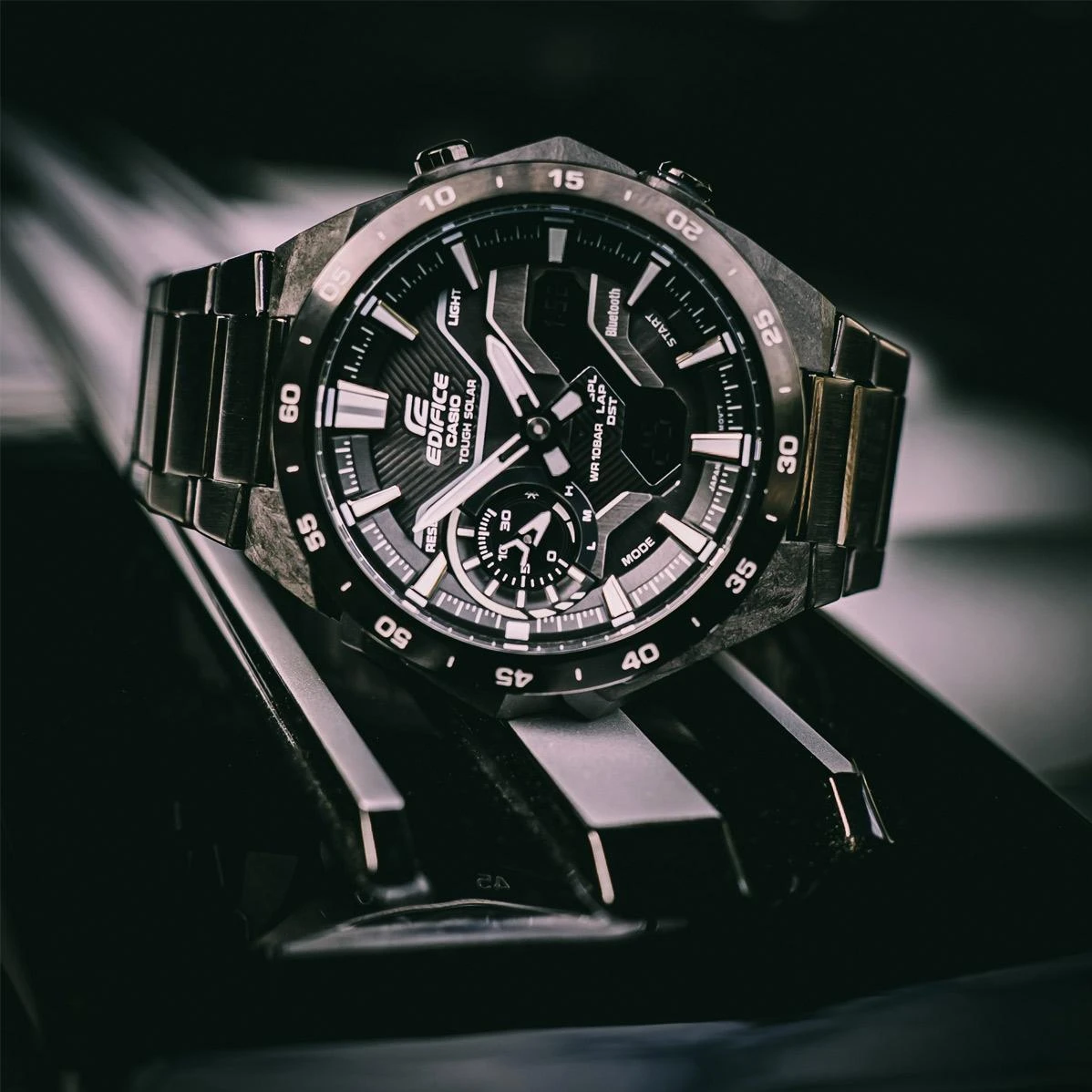 Наручные часы  Casio  Edifice Casio ECB-2200DC-1A (фото 4)
