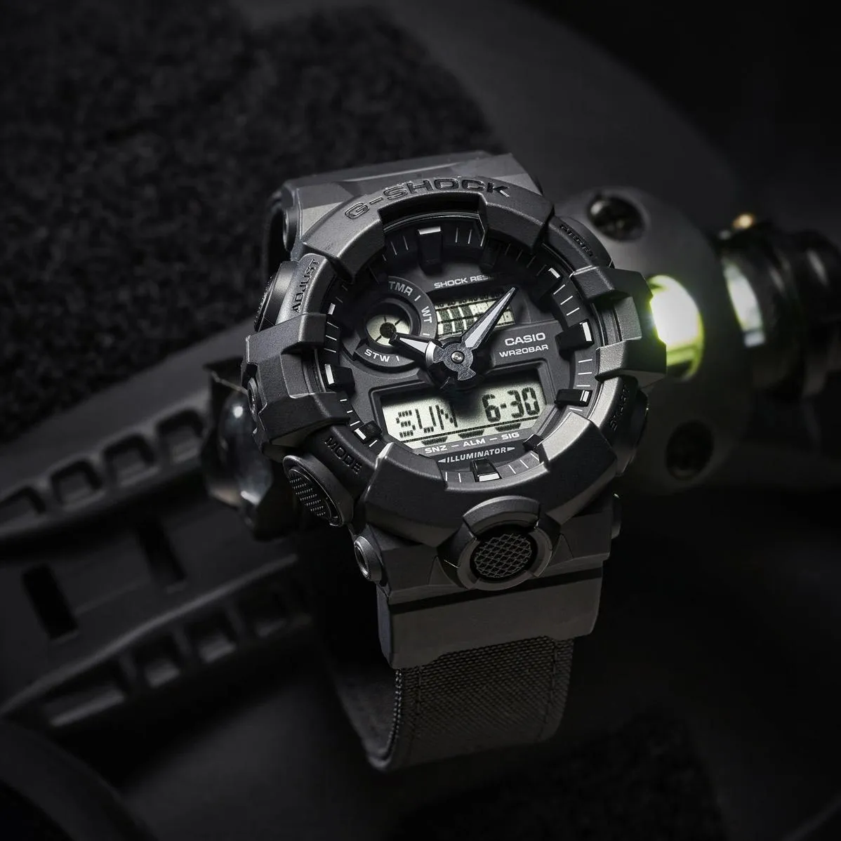 Наручные часы  Casio  G-Shock Casio GA-700BCE-1A (фото 13)