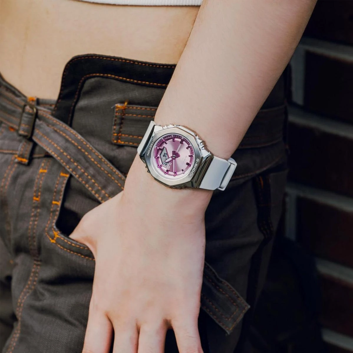 Наручные часы  Casio  G-Shock Casio GM-S2110-7A6 (фото 2)