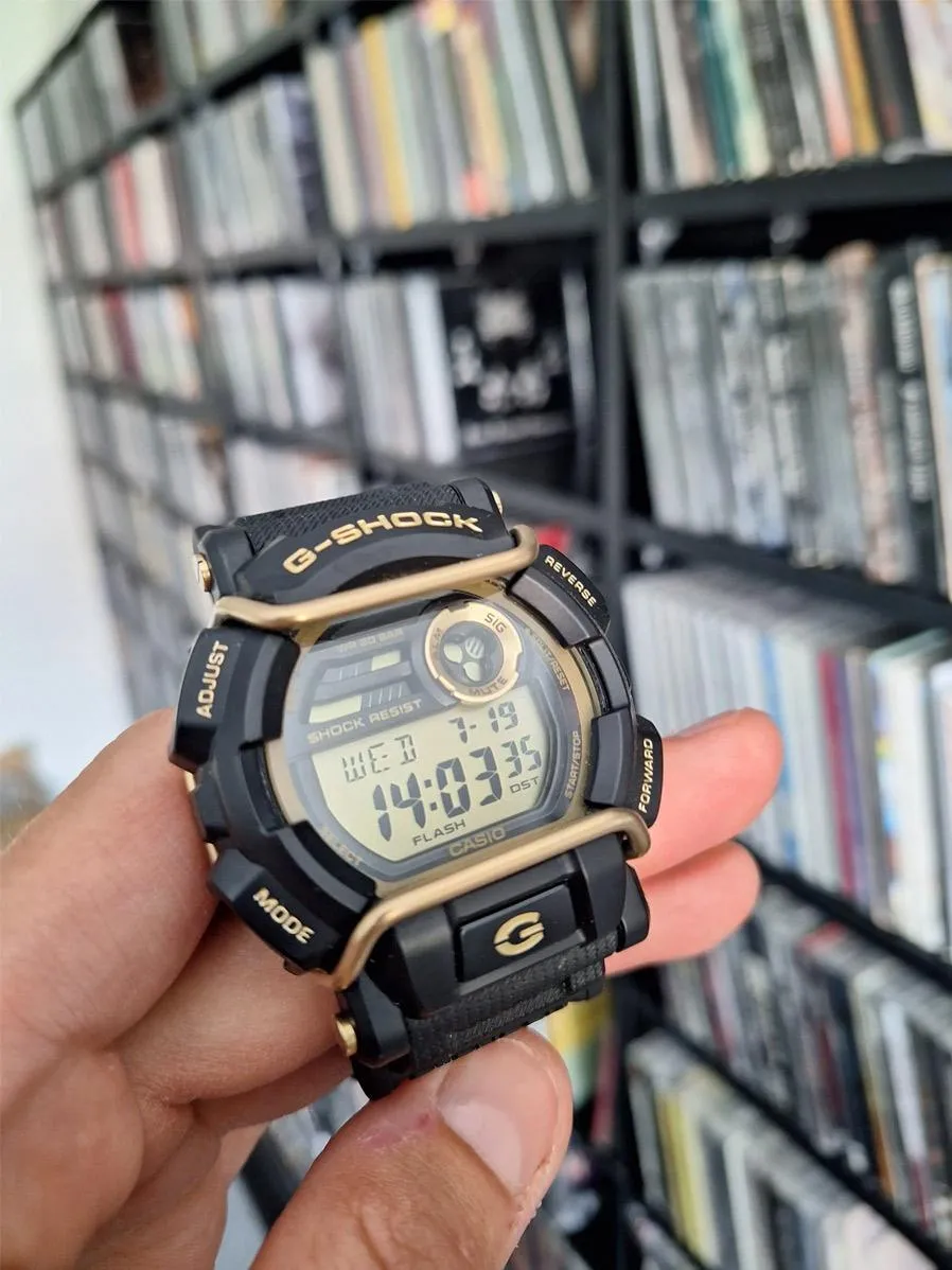 Наручные часы  Casio  G-Shock Casio GD-400GB-1B2 (фото 4)