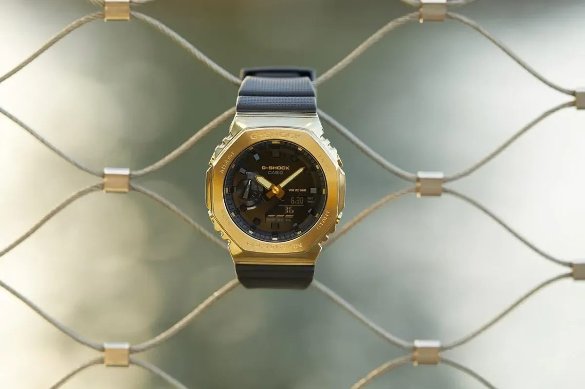 Наручные часы  Casio  G-Shock Casio GM-2100G-1A9 (фото 5)