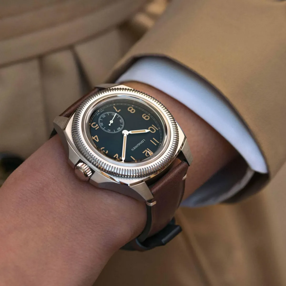 Наручные часы  Longines  Pilot Majetek Longines L2.838.4.53.9 (фото 5)