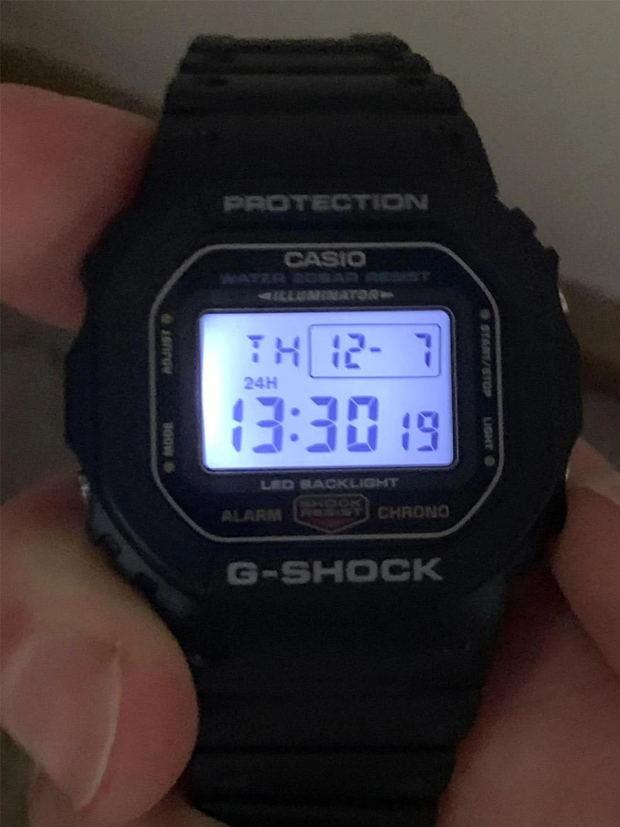 Часы  Casio  G-Shock Casio DW-5600UE-1E (фото 9)
