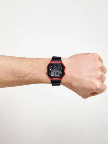 Наручные часы  Casio  Collection Casio AE-1300WH-4A (фото 2)