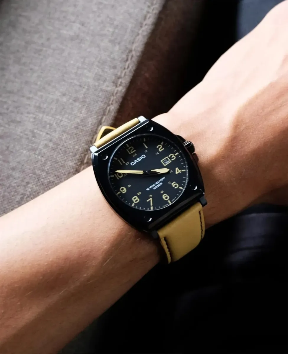 Наручные часы  Casio  Collection Casio MTP-E715L-5A (фото 2)