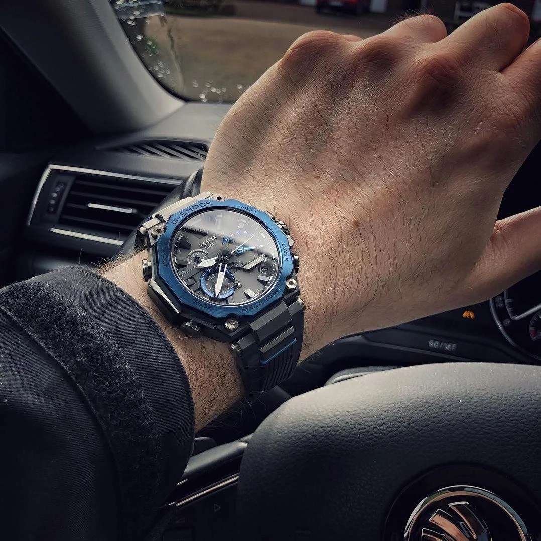 Наручные часы  Casio  G-Shock Casio MTG-B2000B-1A2 (фото 2)