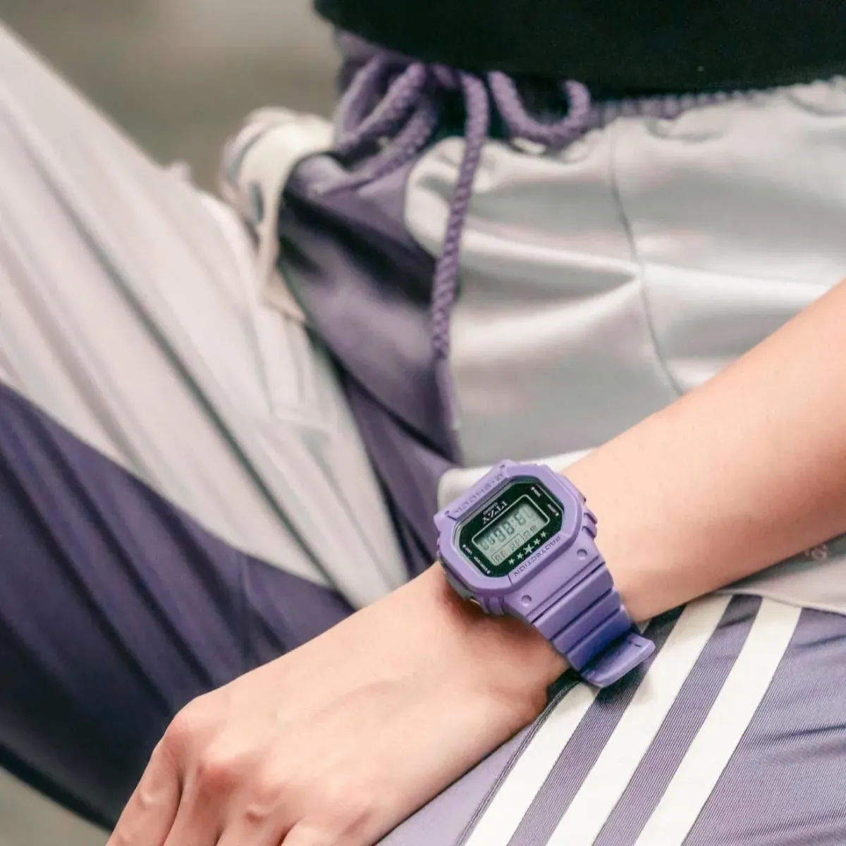 Наручные часы  Casio  G-Shock Casio GMD-S5610IT-6E (фото 2)