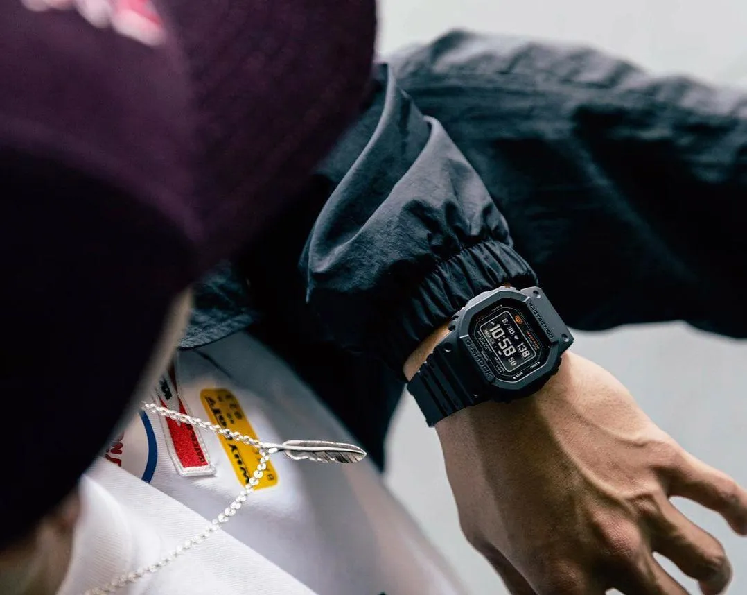 Наручные часы  Casio  G-Shock Casio DW-H5600-1E (фото 2)