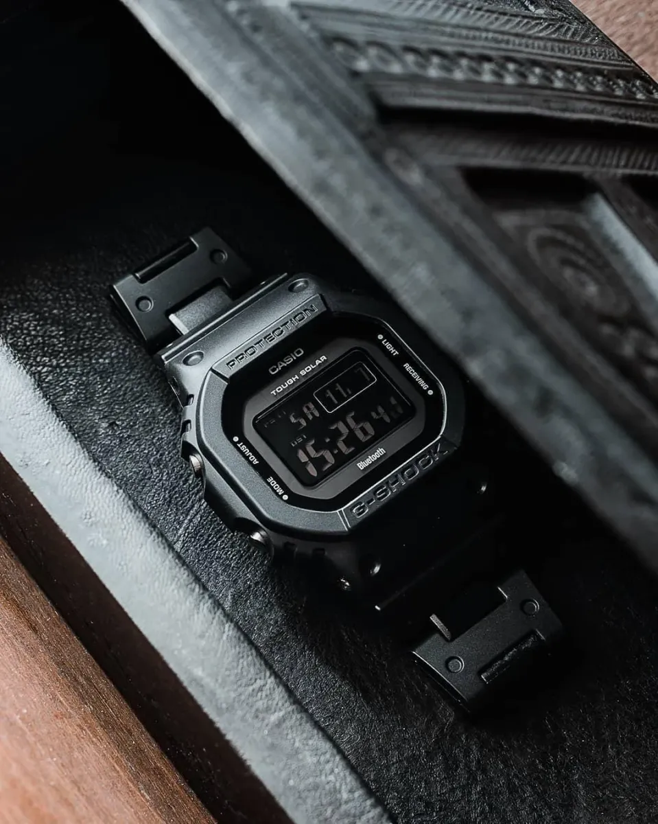 Часы  Casio  G-Shock Casio GW-B5600BC-1B (фото 7)