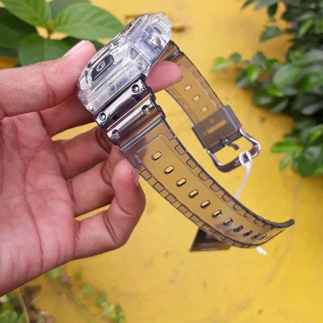 Наручные часы  Casio  G-Shock Casio DW-6900SK-1E (фото 8)