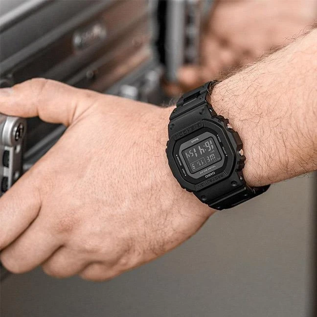 Часы  Casio  G-Shock Casio GW-B5600BC-1B (фото 2)