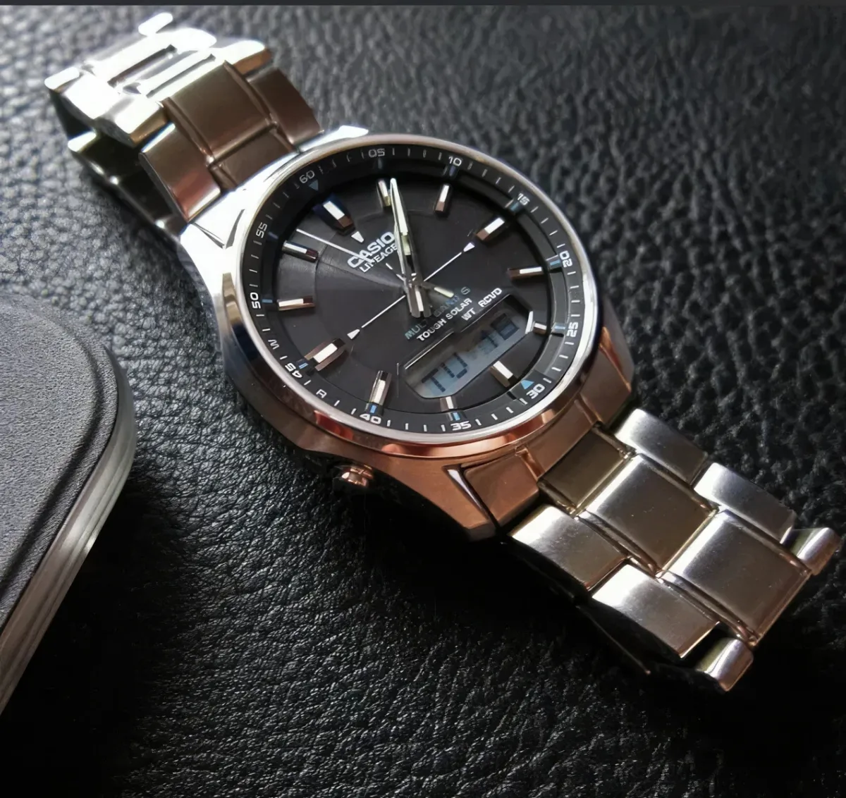 Часы  Casio  Collection Casio LCW-M100TSE-1A (фото 5)