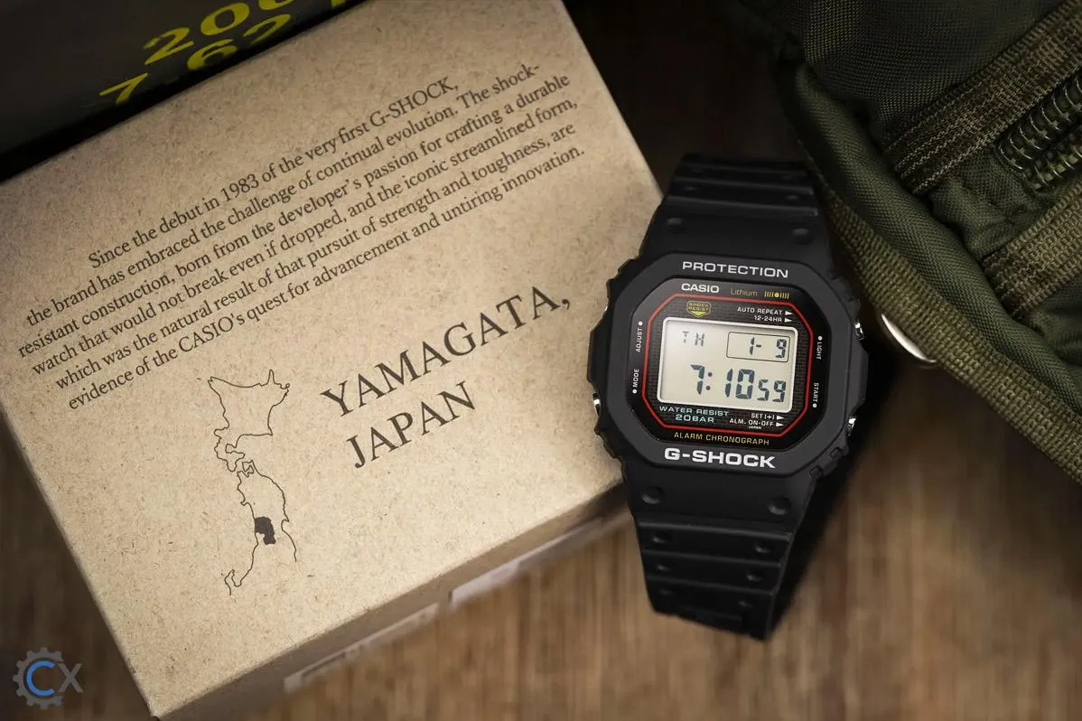 Часы  Casio  G-Shock Casio DW-5000R-1A (фото 4)