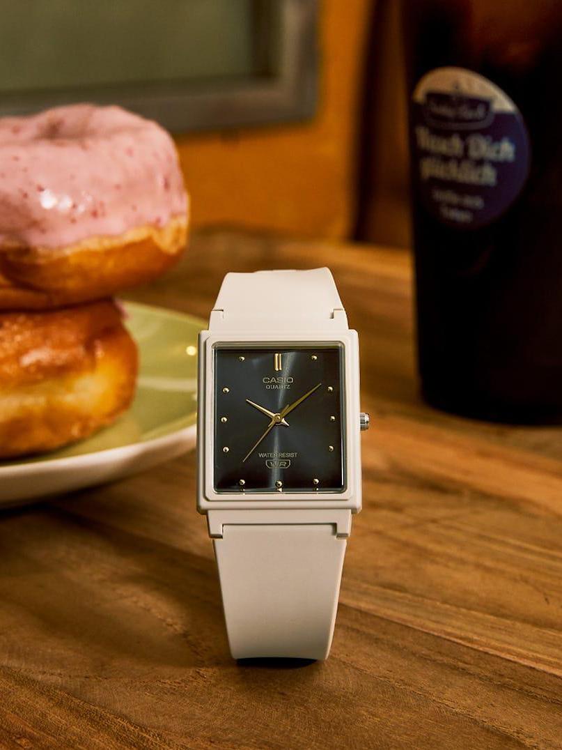 Наручные часы  Casio  Collection Casio MQ-38UC-8A (фото 2)