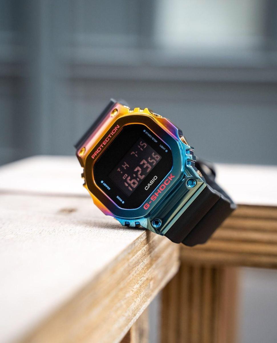 Наручные часы  Casio  G-Shock Casio GM-5600SN-1E (фото 2)